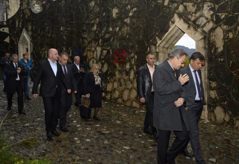 Obnovit će se 5.000 četvornih metara Partizanskog groblja?