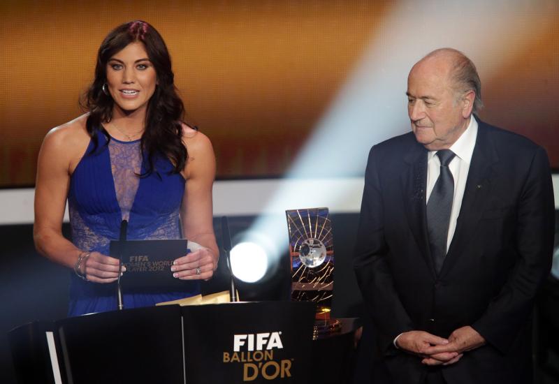Poznata nogometašica tvrdi: Sepp Blatter me hvatao za stražnjicu