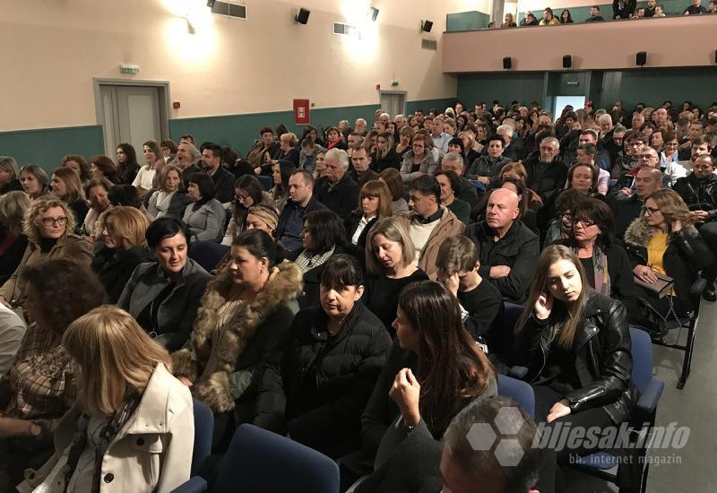 Prvaci hrvatskog glumišta oduševili publiku u Širokom Brijegu