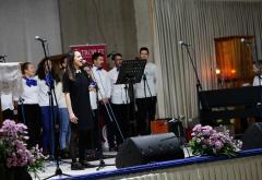 [FOTO] Mladi iz hercegovačkih župa zapjevali duhovne pjesme