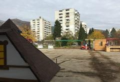 Advent u Mostaru: Kućice stižu na 'Vojničko'