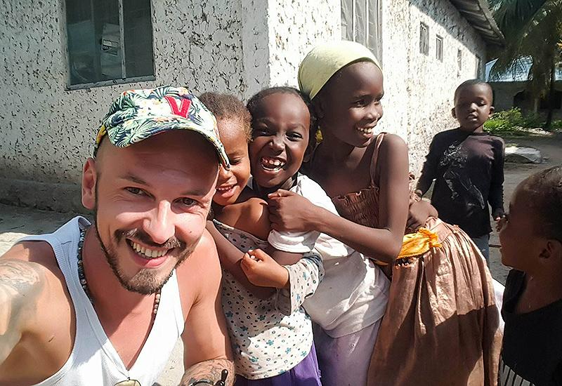 Hercegovački modni bloger u humanitarnoj misiji u Africi