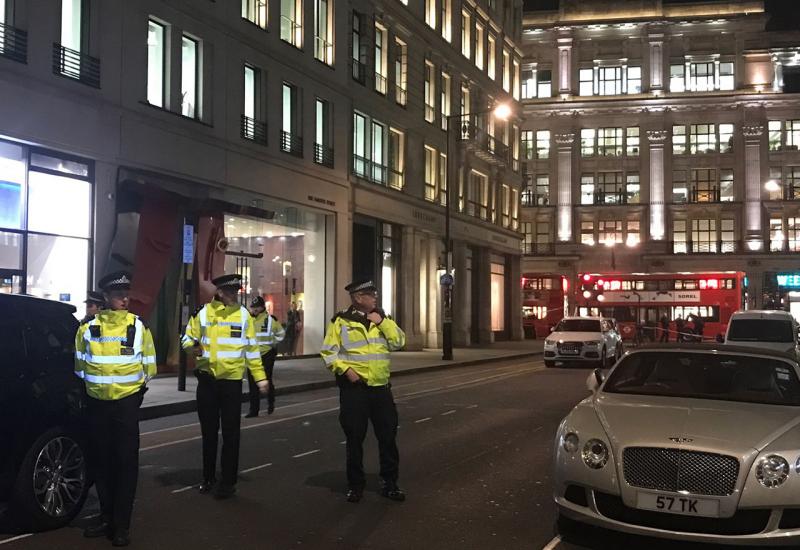 Policija objavila da nema dokaza da se pucalo u londonskoj trgovačkoj četvrti