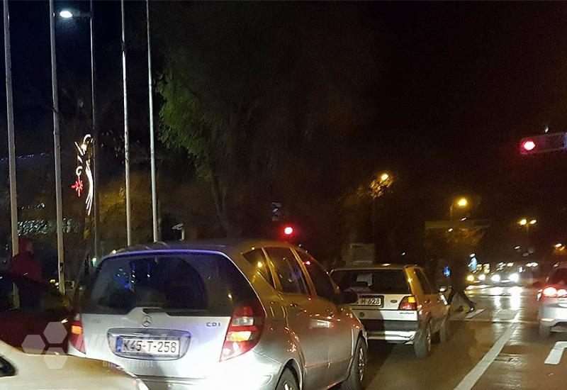 Mostar: Muškarac ozlijeđen u sudaru Golfa i Mercedesa