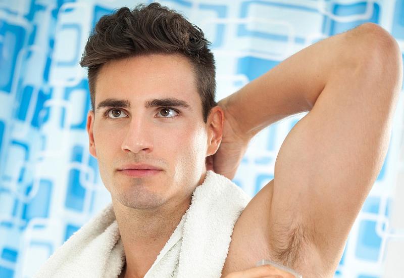 Trebaju li muškarci brijati pazuhe?