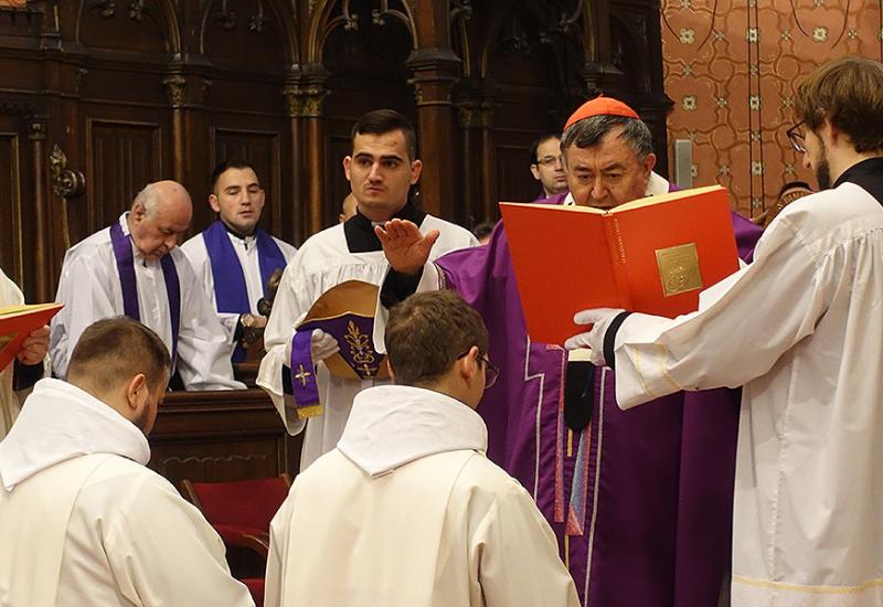 Kardinal Puljić zaredio dvojicu franjevaca za đakone