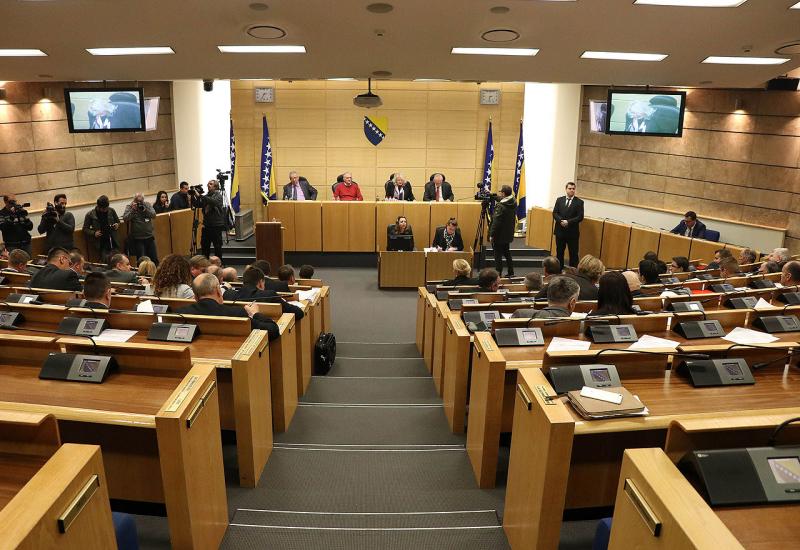 Nacrt proračuna FBiH za 2018. godinu prihvaćen u oba doma Parlamenta
