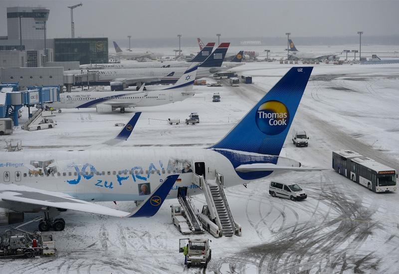 Zbog snježnog nevremena otkazano više od 300 letova