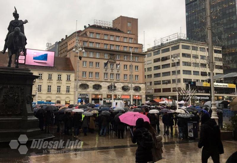 Prosvjed studenata na Markovom trgu pod nazivom  - Studenti zatražili od vlasti jasnu politiku prema bh. Hrvatima