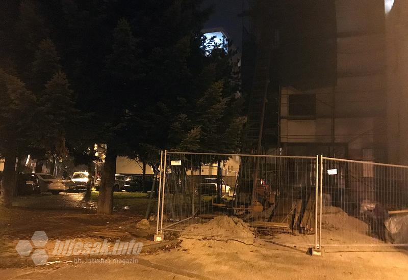 Mostar: Radnik pao sa skele i preminuo