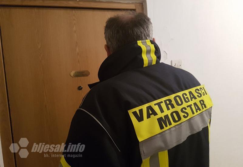 Mostarski vatrogasci na intervenciji - Mostar: Zapalio se stan, djeca spriječila veliku katastrofu