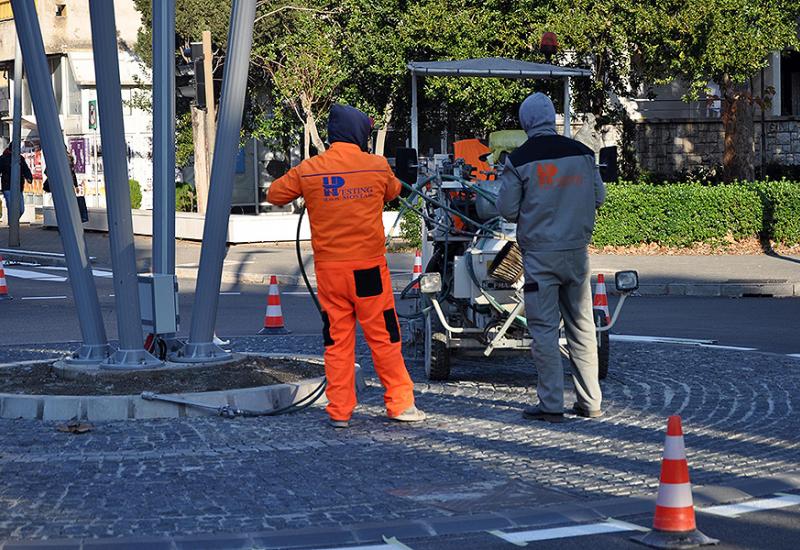 Završetak još jednog kružnog toka u Mostaru