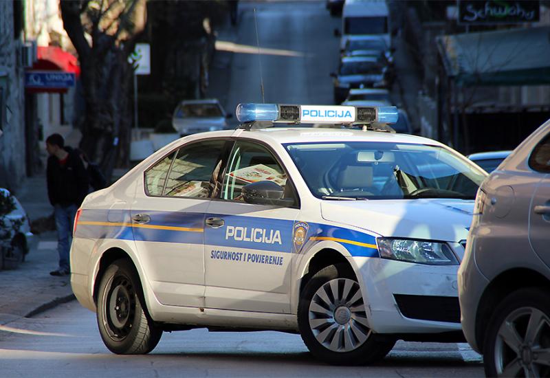 Državljanin Srbije uhićen u Hrvatskoj: Prevozio migrante u kombiju