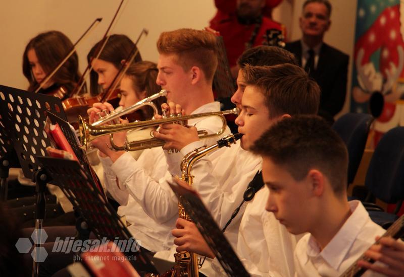 Hrvatska glazba Mostar održala svoj tradicionalni božićni koncert 