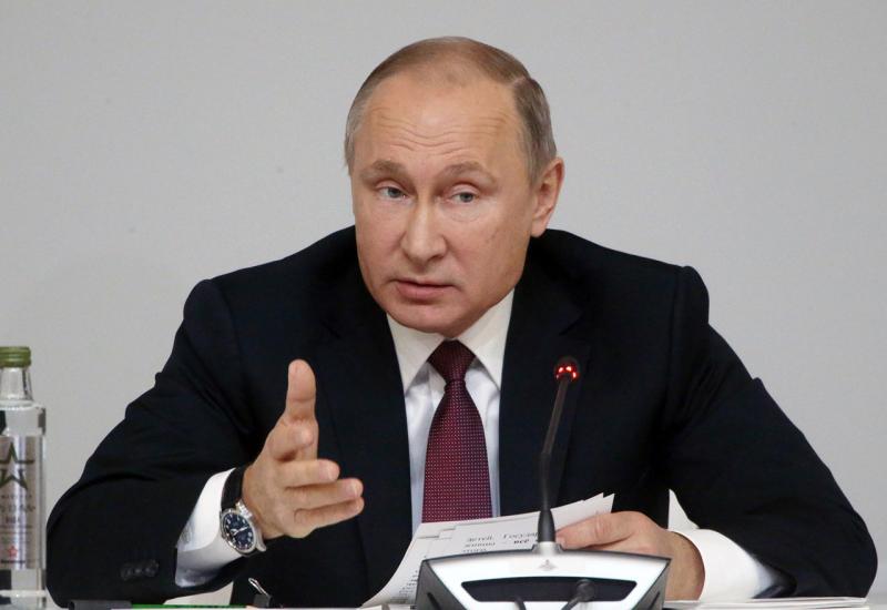Putin predao dokumente za predsjedničku kandidaturu