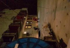 Mostar: Djed Mraz se spustio s vrha zgrade 