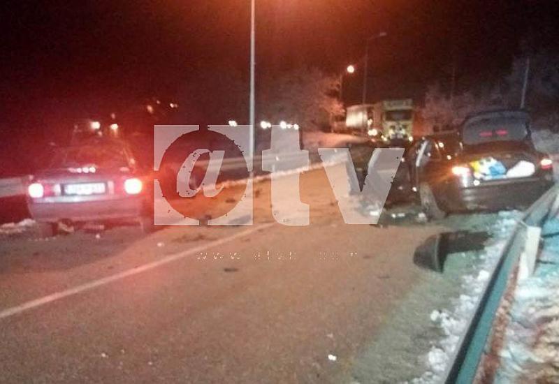 Teška prometna nesreća u mjestu Previle kod Mrkonjić Grada - Sin i majka poginuli u teškoj prometnoj nesreći