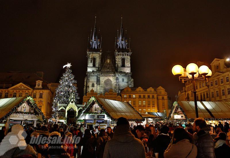 Staroměstské nám - Prag – udahnuti i doživjeti čaroliju