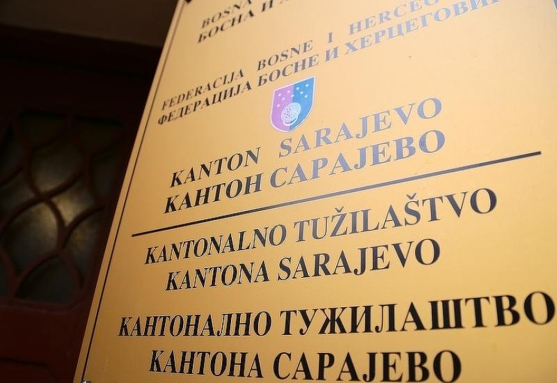 Kantonalno tužiteljstvo u Sarajevu - Kako u jednu prostoriju smjestiti skoro 40 optuženih odvjetnike, osiguranje, suce....