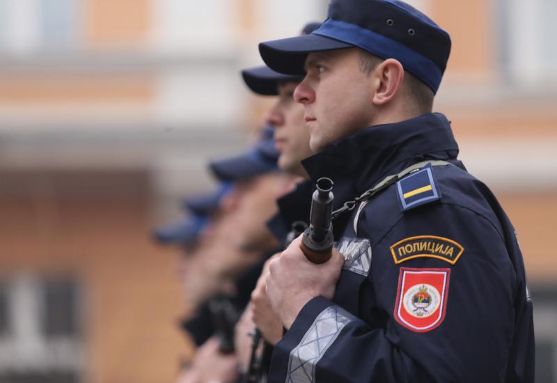 Nabavka oružja za policiju RS-a izazvala zabrinutost Europske unije