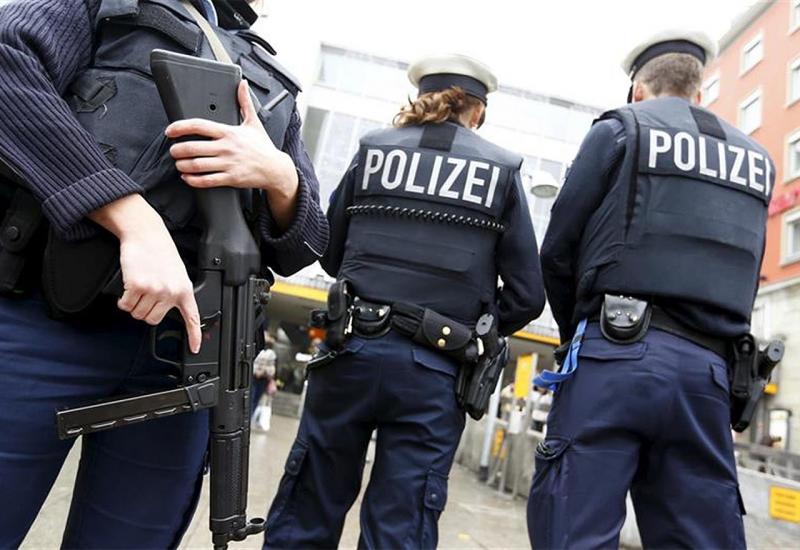 Njemačka policija - Pijani migranti u Njemačkoj tukli prolaznike