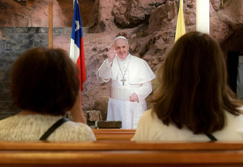 Napadi na crkve u Čileu, vlada jamči papi sigurnost