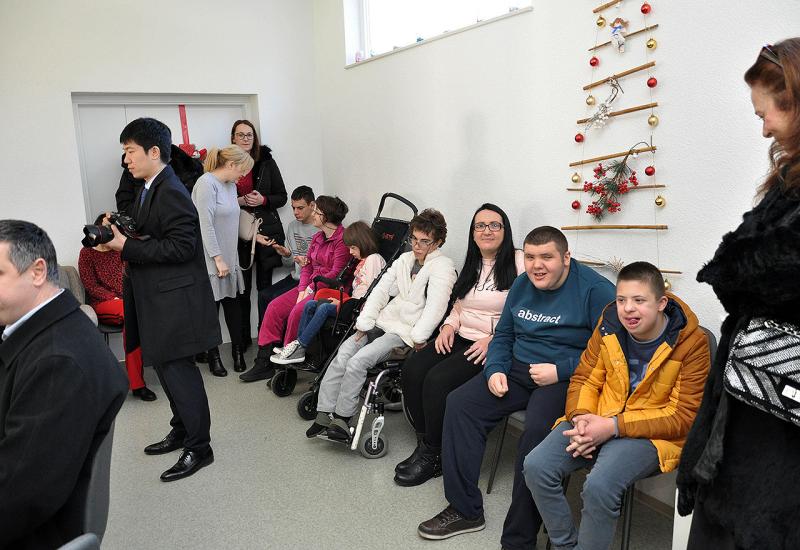 Kineska veleposlanica posjetila Udrugu 'Vedri osmjeh'