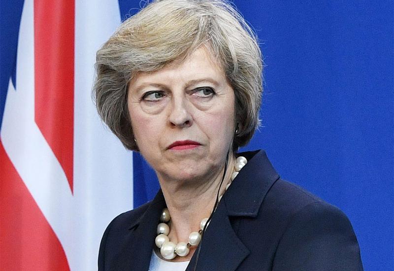 May: Ili moj sporazum ili nema Brexita