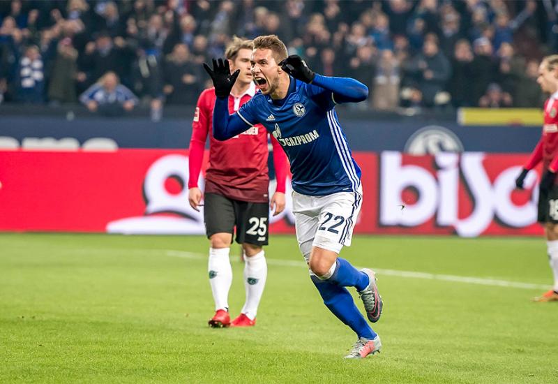 Pogodak Pjace u remiju Schalkea s Hannoverom