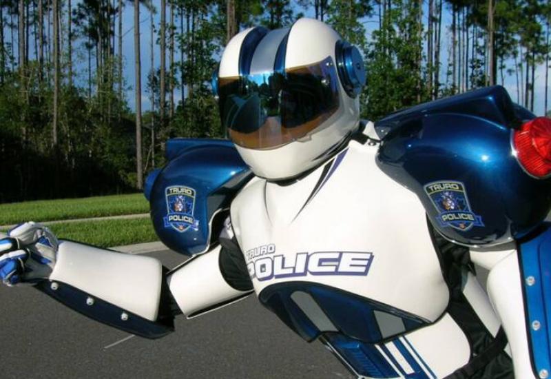 Kazne za prometne prekršaje pisat će roboti?