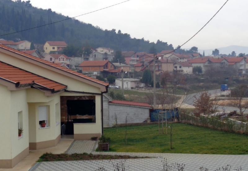 Čapljinsko naselje Modrič dobiva uređene ulice i dvije nove zgrade