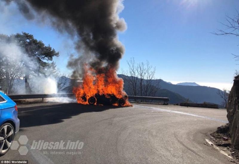 Voditeljima Top Geara tijekom snimanja se zapalio Alpine 110