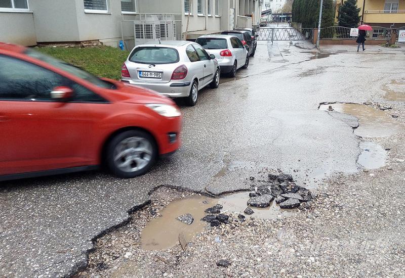 Vukovarska - cesta koja se sama dezintegrira