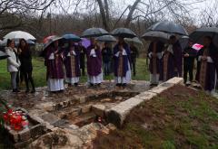 Široki Brijeg: Molitvom ispred ratnog skloništa i svetom misom obilježena 73. obljetnica od ubojstva 12 franjevaca