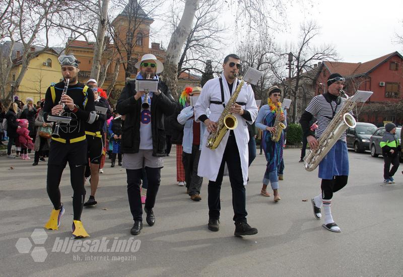 Karnevalski defile kroz Mostar  - Vadite maske, Mostarski karneval se vraća na ulice 