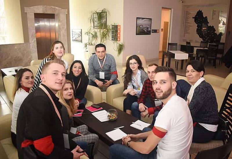 Mostarski studenti na Media Boot Campu - Studenti dva ekonomska fakulteta u Mostaru 