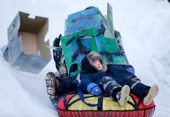 Nesvakidašnji festival: Spuštanje šlaufima niz snježnu stazu