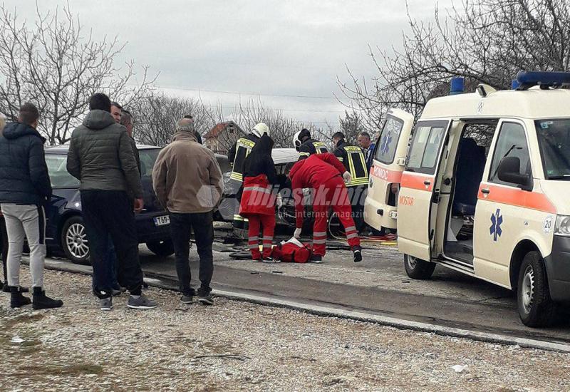 Dvije osobe ozlijeđene u teškom sudaru između Mostara i Čitluka