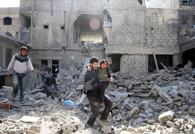  Stotine Sirijaca bježe pred Asadovim snagama, u dva tjedna ubijeno je 600 ljudi