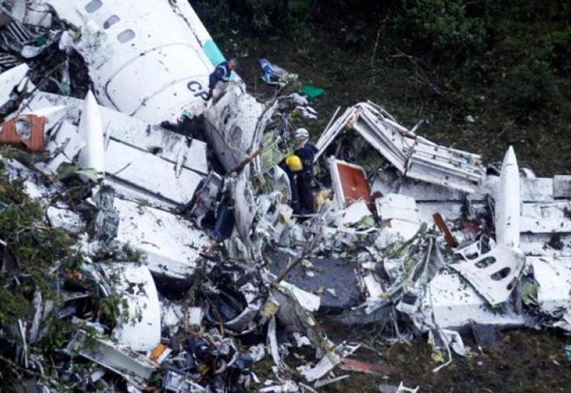 Avionska nesreća - Tragičan povratak sa djevojačke večere: Život izgubilo 11 osoba