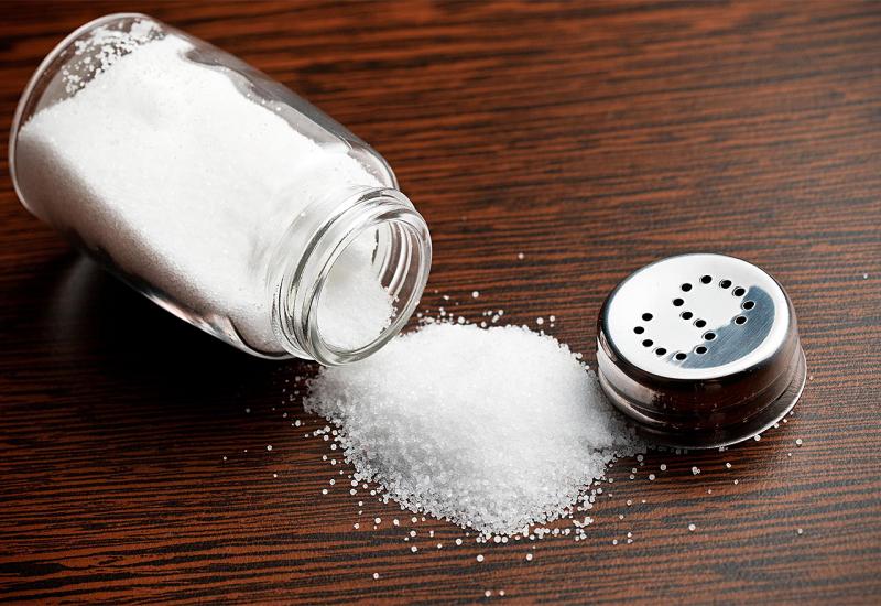 Ilustracija - Sol nas ubija: Potrebno nam je samo 5 grama soli dnevno