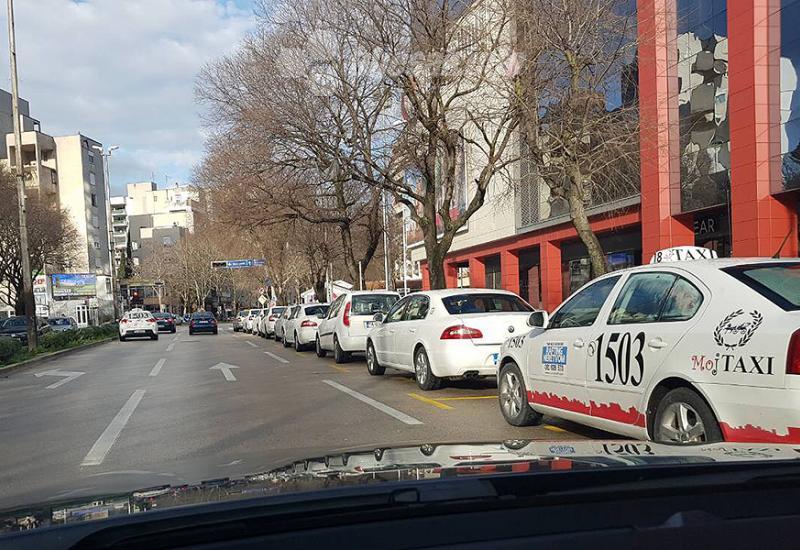 Taksisti prijete blokadom Mostara ako institucije ne počnu raditi svoj posao