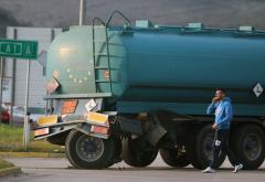 Čapljina: Cisterna zbog puknuća trapa obustavila promet na magistrali