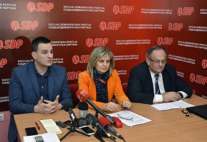 SDP: Vlada HNŽ kupuje zgrade i oružje, a građani jedva sastavljaju kraj s krajem
