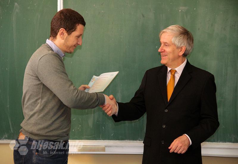 Mostarski gimnazijalci dobili DELF diplome