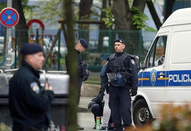 Zagrebačka policija privela više desetaka osoba zbog narušavanja javnog reda i mira