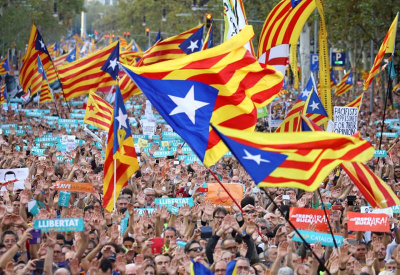 Katalonski separatisti prebačeni u Madrid uoči suđenja stoljeća