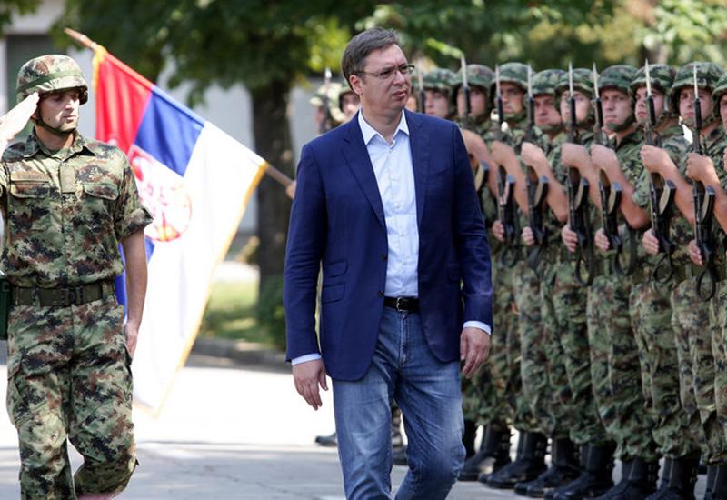Vučić: Razmatram mogućnost da na Kosovo pošaljem vojsku - Vučić: Nije isključena mogućnost da na Kosovo pošaljem vojsku