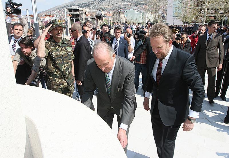 Španjolski kralj 29.3.2012. godine u Mostaru otvorio je Španjolski trg - Prije šest godina kralj je u Mostaru otvorio Španjolski trg