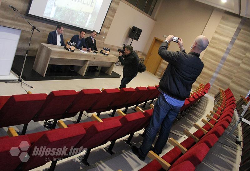 Mostar: Na predstavljanje zbornika došao jedan posjetitelj i četiri novinara